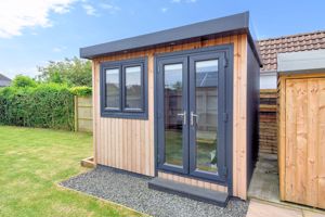 Garden Office- click for photo gallery